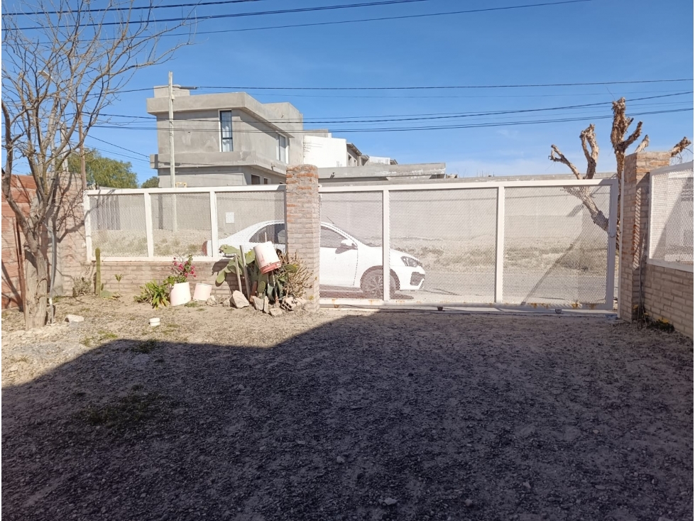 se alquila casa de dos dormitorios en barrio Solana — foto 2