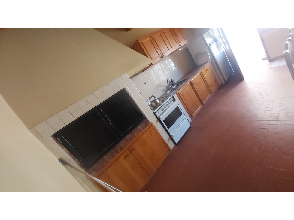 se alquila Departamento en Dúplex amoblado zona centro $ 800.000 - 4