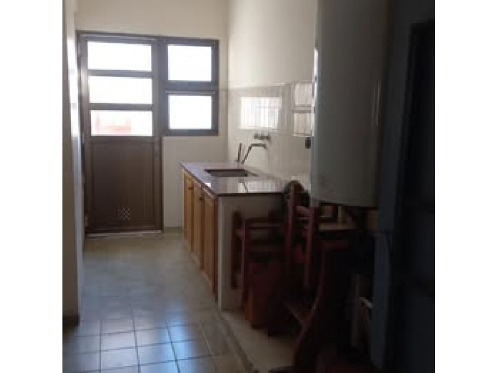 4- Alquiler depto. de 1 dormitorio, costa de Pto. Madryn $900.000 - 5