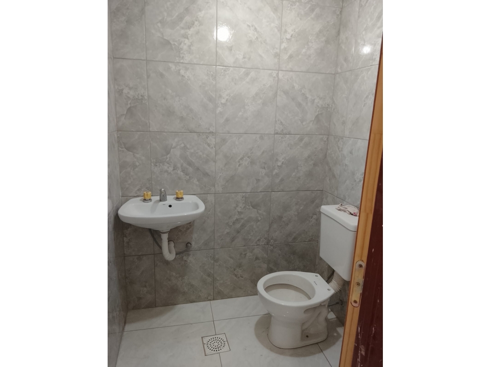 Local Comercial 64 m² a Excelente Ubicación Zona Escolar/Hospital. - 5