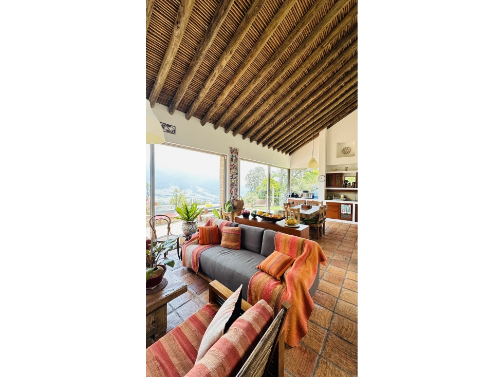 VENDO CASA