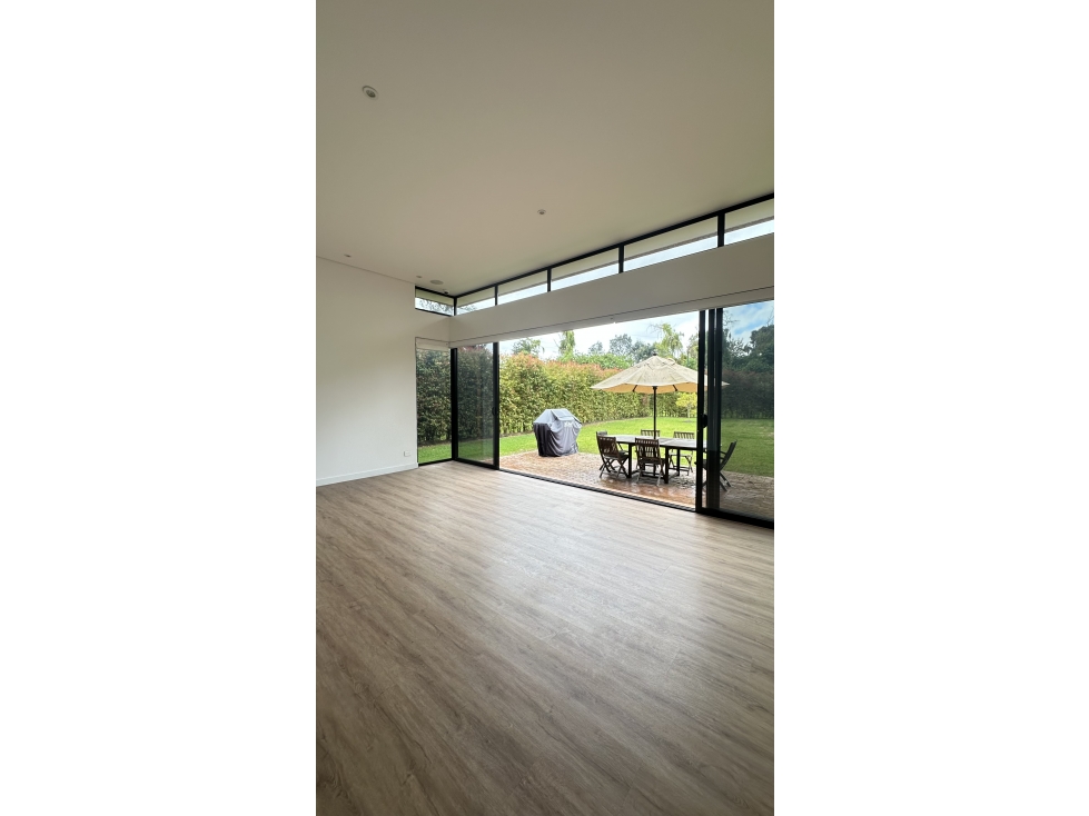 VENDO CASA LA CALERA RDV