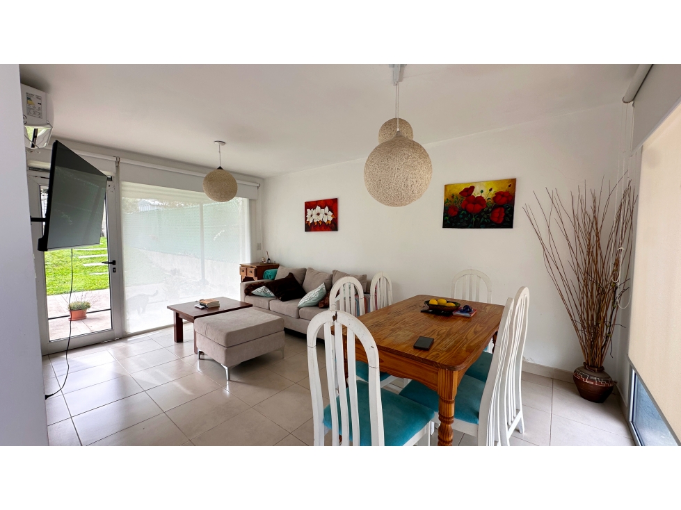 CASA EN VENTA EN BARRIO PROCREAR — foto 2