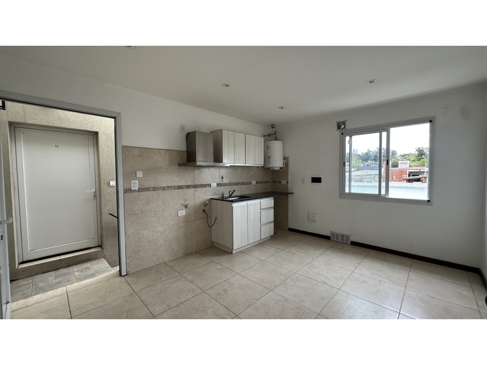 VENTA DEPARTAMENTO 1 DORMITORIO /COCHERA