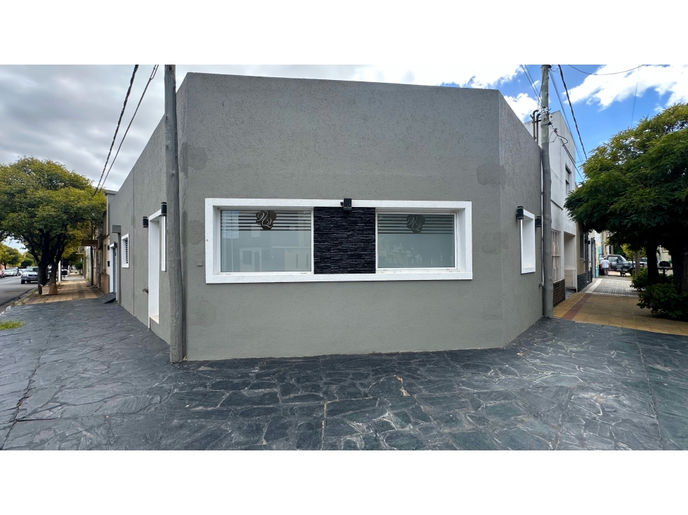 VENTA CASA EN PH ROCA Y URIBURU