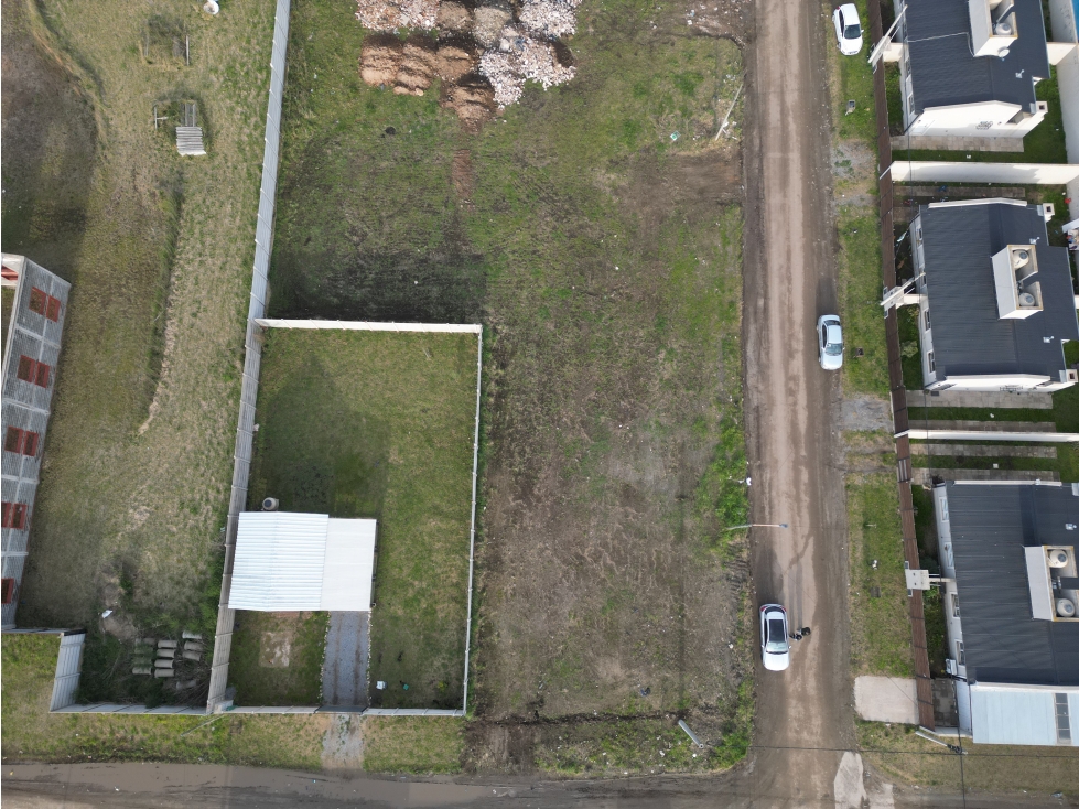 LOTE EN VENTA BARRIO TROPEZON - 2