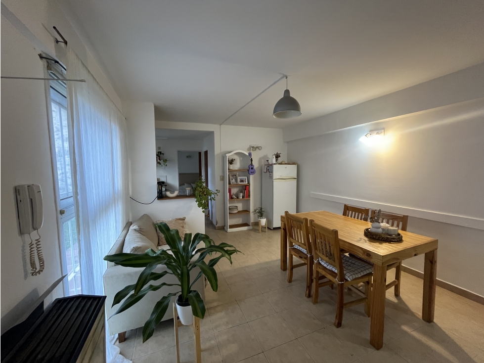 EN VENTA DEPARTAMENTO PLANTA BAJA -CENTRO- TANDIL - 2