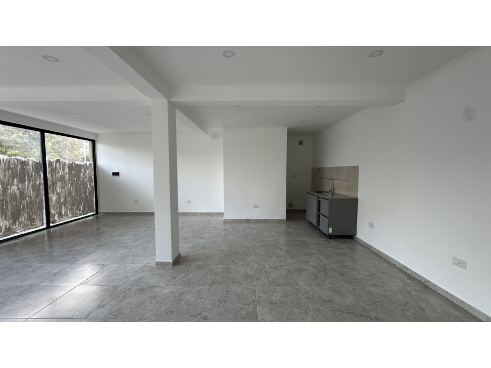 LOCAL COMERCIAL A LA VENTA - 6