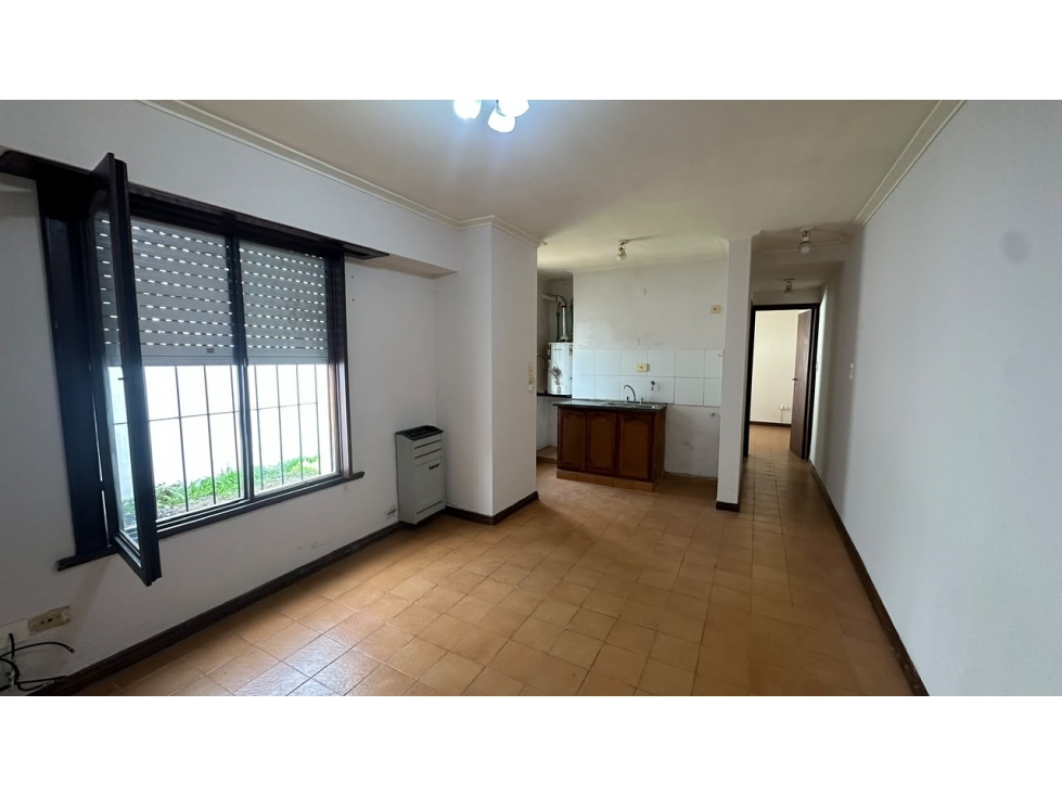 DEPARTAMENTO CENTRICO EN PLANTA BAJA