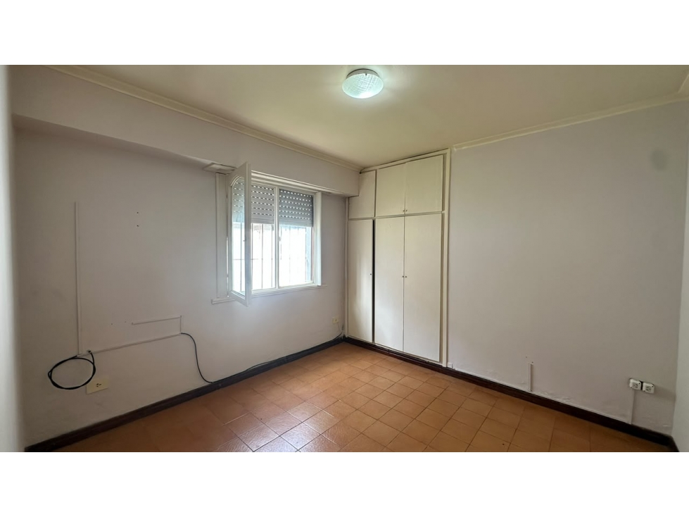 DEPARTAMENTO CENTRICO EN PLANTA BAJA — foto 5
