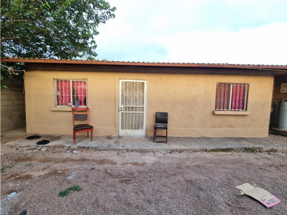 Casa / Campamento en Renta en calle del parque col Nuevo Cananea - 2