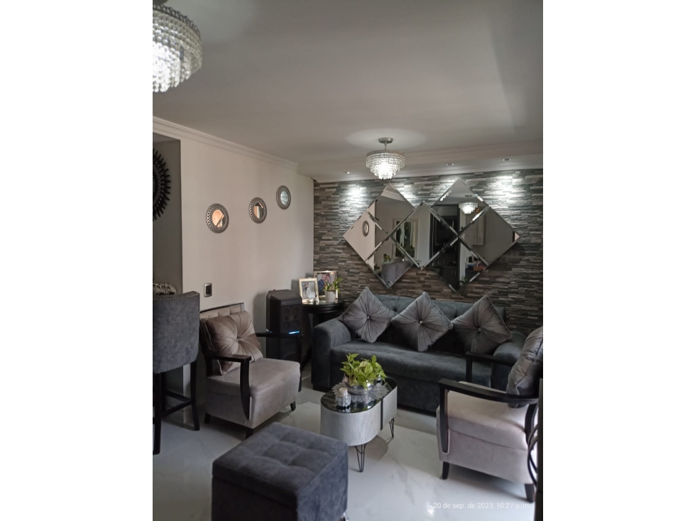VENDO APARTAMENTO EN MADERA FINA CON PARQUEADERO — foto 2