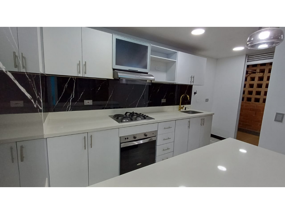 VENDO APARTAMENTO SABANETA, LOMA DE SAN JOSE 97 M2