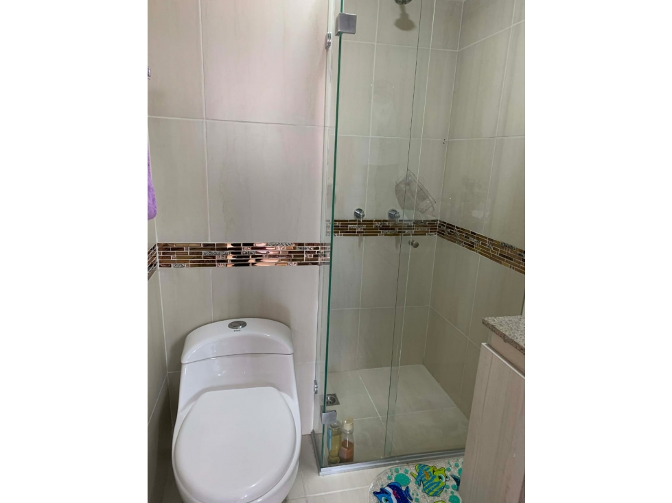 VENDO APARTAMENTO EN LOS COLORES, MEDELLIN, 114 M2 PARQUEADERO y ÚTIL — foto 3