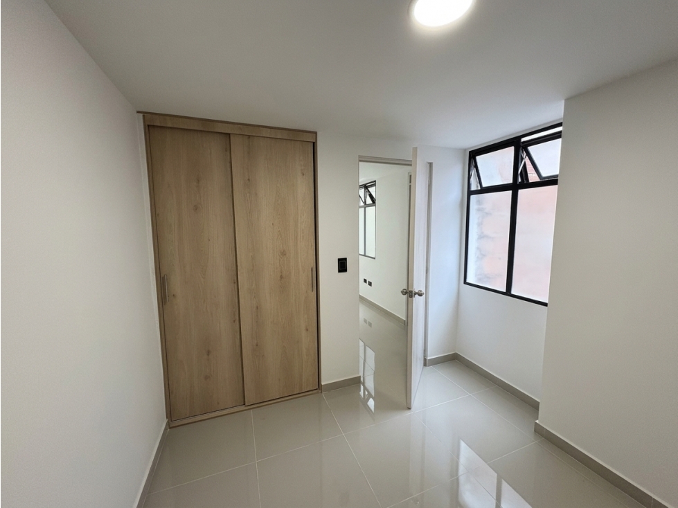 VENDO APARTAMENTO EN CAMPO VALDES, 110 M2, PARA ESTRENAR — foto 2