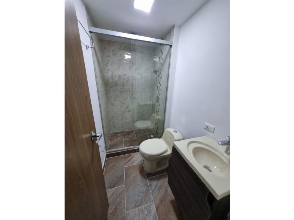 VENDO APARTAMENTO EN OCEANA,FABRICATO,PARQUEADERO,ÚTIL, 92M2 — foto 3