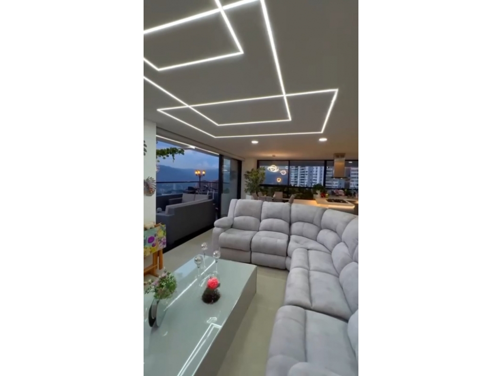 VENDO APARTAMENTO ALTO DEL POBLADO, PALMAS ,PARQUEADERO DOBLE LINEAL — foto 4