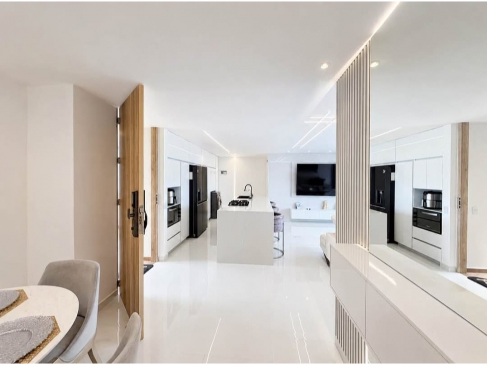VENDO APARTAMENTO EN CIUDAD DEL RIO 119 M2, PARQUEADERO DOBLE — foto 4