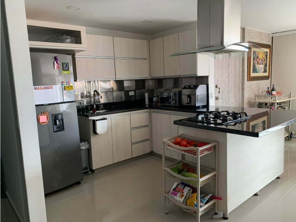 VENDO APARTAMENTO EN LOS COLORES, MEDELLIN, 114 M2 PARQUEADERO y ÚTIL — foto 6
