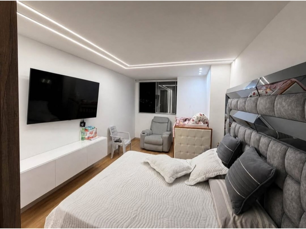 VENDO APARTAMENTO EN CIUDAD DEL RIO 119 M2, PARQUEADERO DOBLE — foto 6