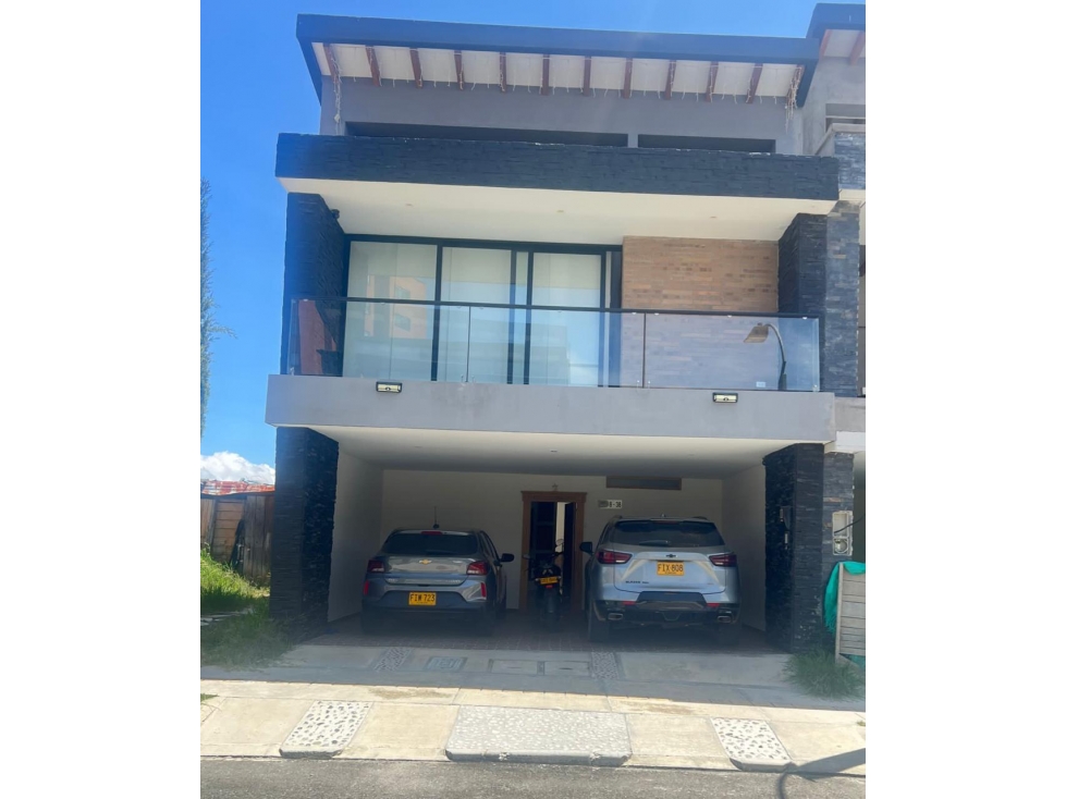VENTA DE CASA UNIFAMILIAR EN SAN ANTONIO DE PEREIRA