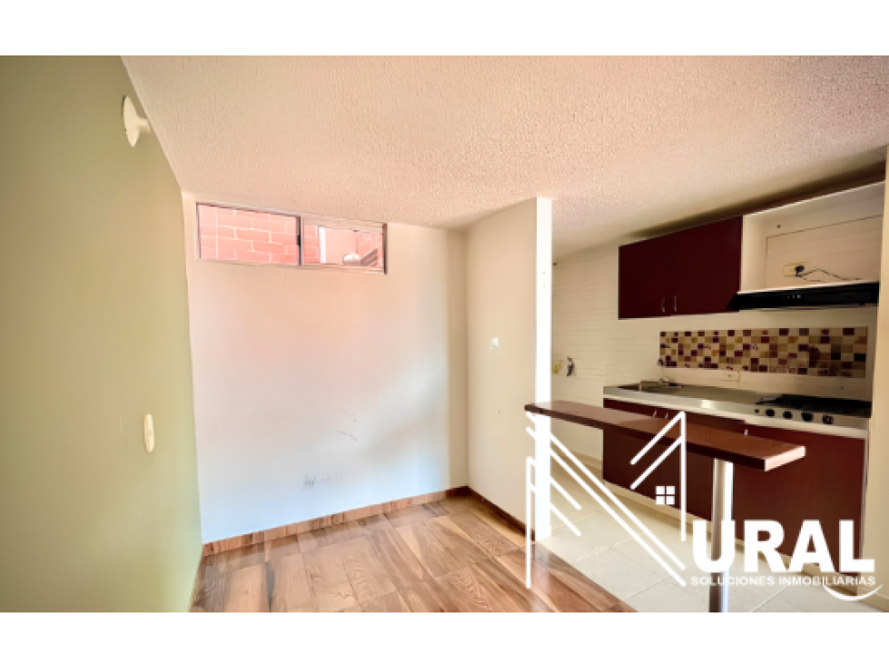 Apartamento en Conjunto Residencial en Sauco, Soacha . — foto 2