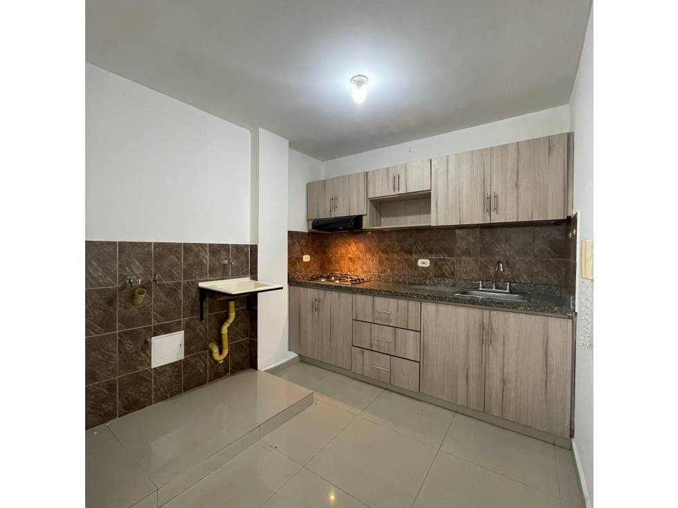 APARTAMENTO UBICADO EN BOSTON PISO 4 NO ASCENSOR