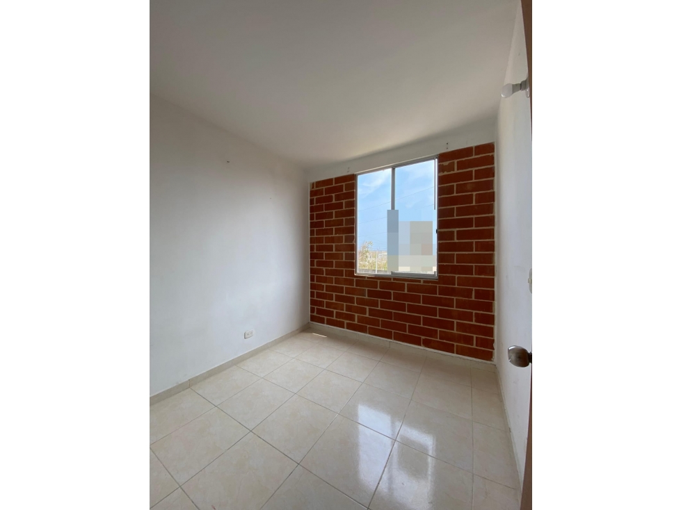 APARTAMENTO EN VENTA ALAMEDA DEL RIO PISO 5 NO ASCENSOR — foto 4