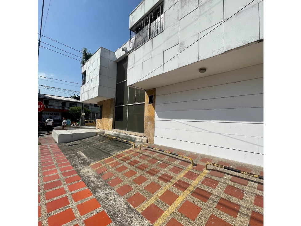 CASA COMERCIAL EN ARRIENDO BETANIA — foto 2