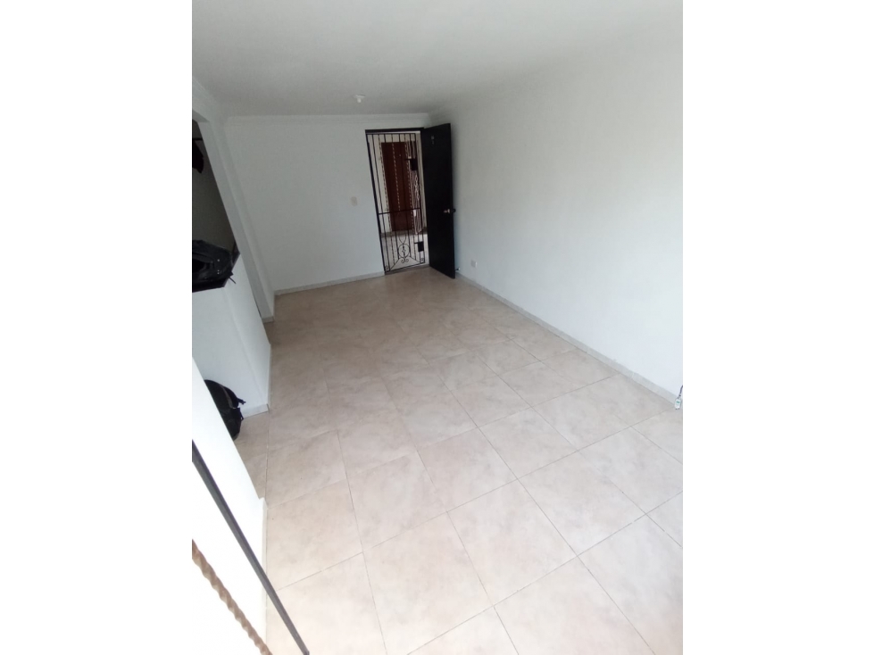 APARTAMENTO EN VENTA GALAN — foto 3