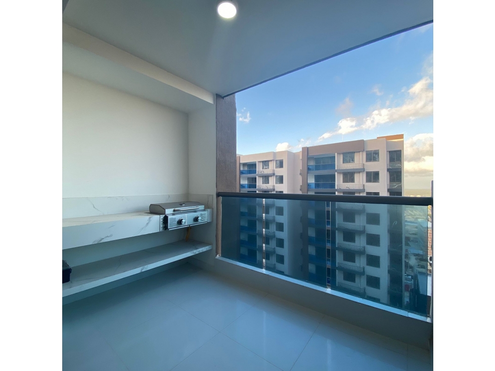 APARTAMENTO EN VENTA VILLA CAROLINA RIVERSIDE PISO ALTO — foto 2