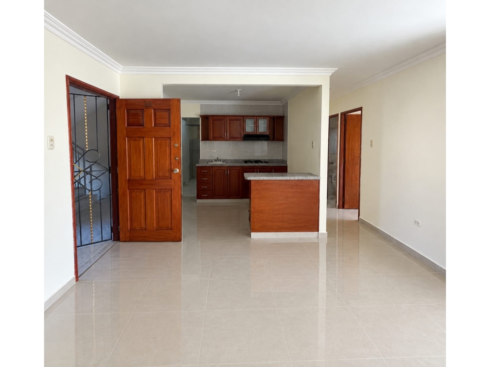 APARTAMENTO UBICADO EN CENTRO HISTORICO PISO 3 NO ASCENSOR - 1