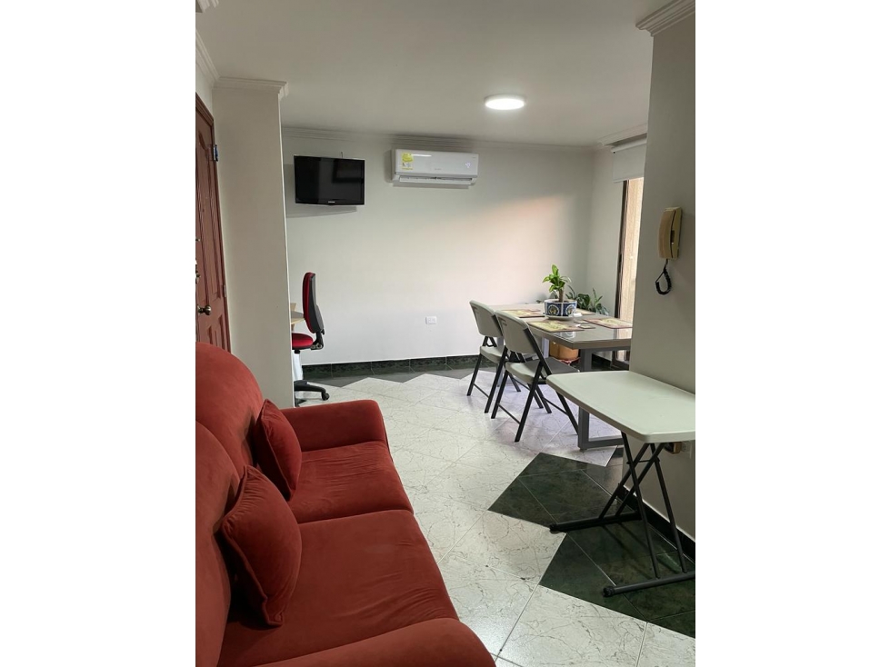 APARTAMENTO AMOBLADO EN CIUDAD JARDIN PISO 5 NO ASCENSOR