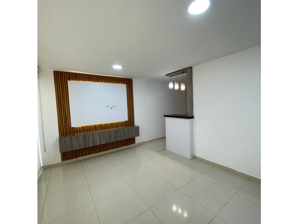 APARTAMENTO EN VENTA PUERTA DORADA CONJ LAGO 2 PISO