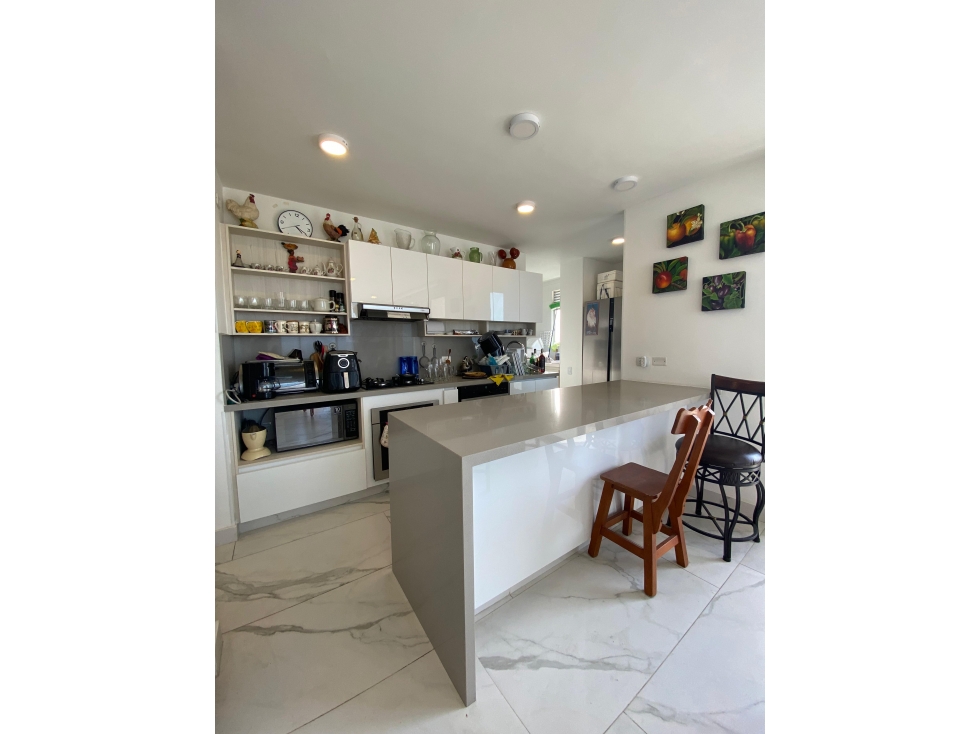 APARTAMENTO EN RENTA AMOBLADO RIO ALTO PISO 16