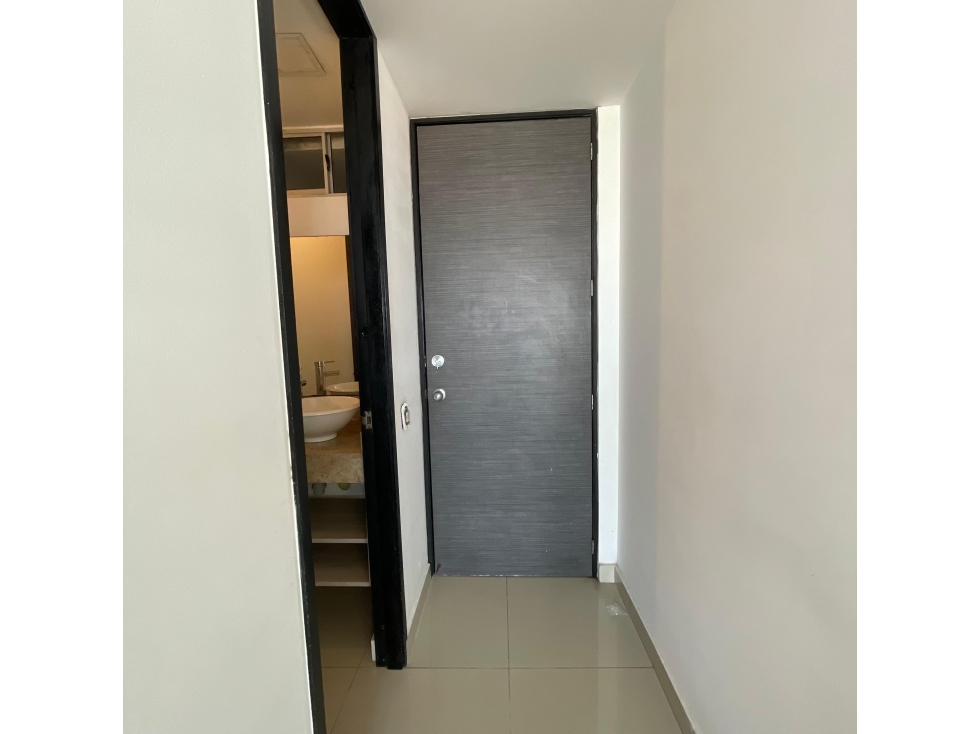 HERMOSO APARTA ESTUDIO EN ARRIENDO EN BETANIA PISO 10 — foto 4