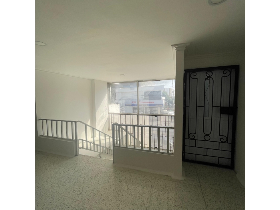 CASA COMERCIAL EN ARRIENDO BETANIA — foto 6