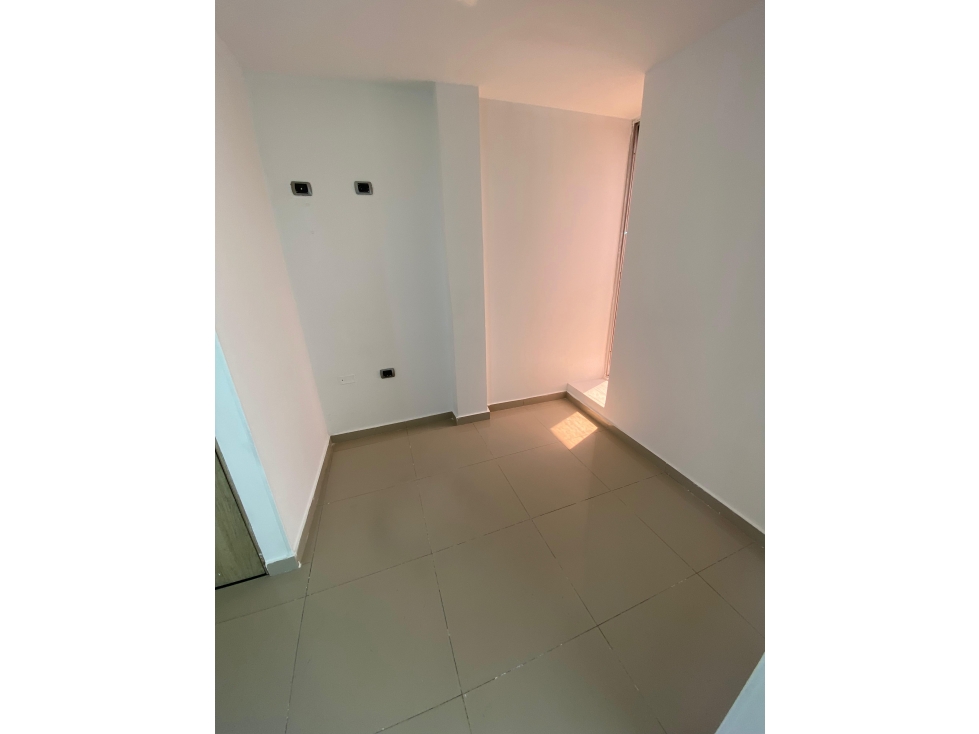 APARTAMENTO EN VENTA SAN JOSE 4 PISO NO ASCENSOR DE OPORTUNIDAD — foto 3