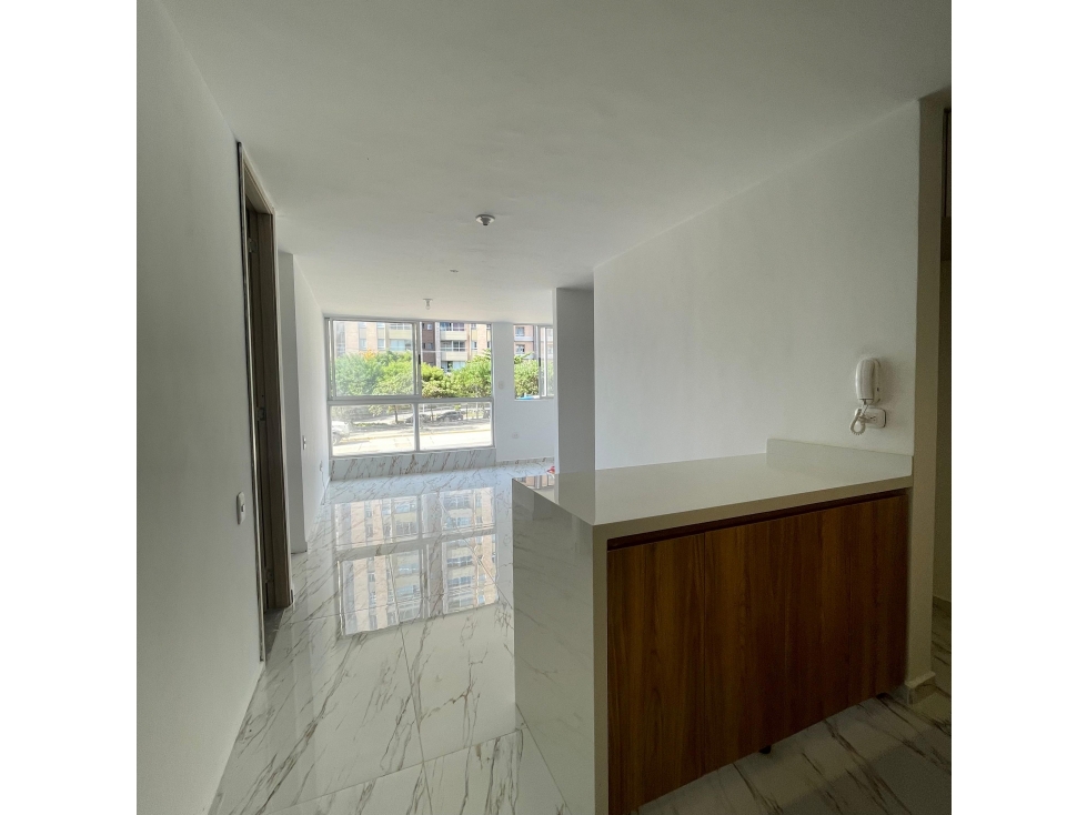 APARTAMENTO A ESTRENAR UBICADO EN MIRAMAR PISO 3 CONJ FLORENCIA
