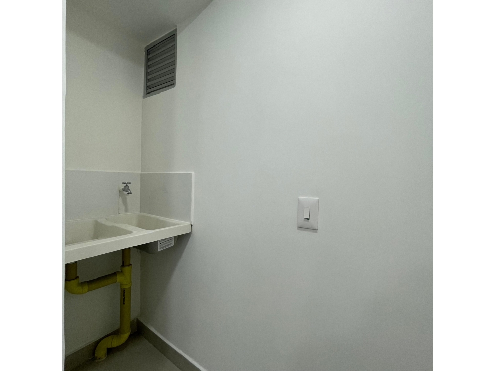 APARTAMENTO EN ARRIENDO PARA ESTRENAR RIO ALTO - 3