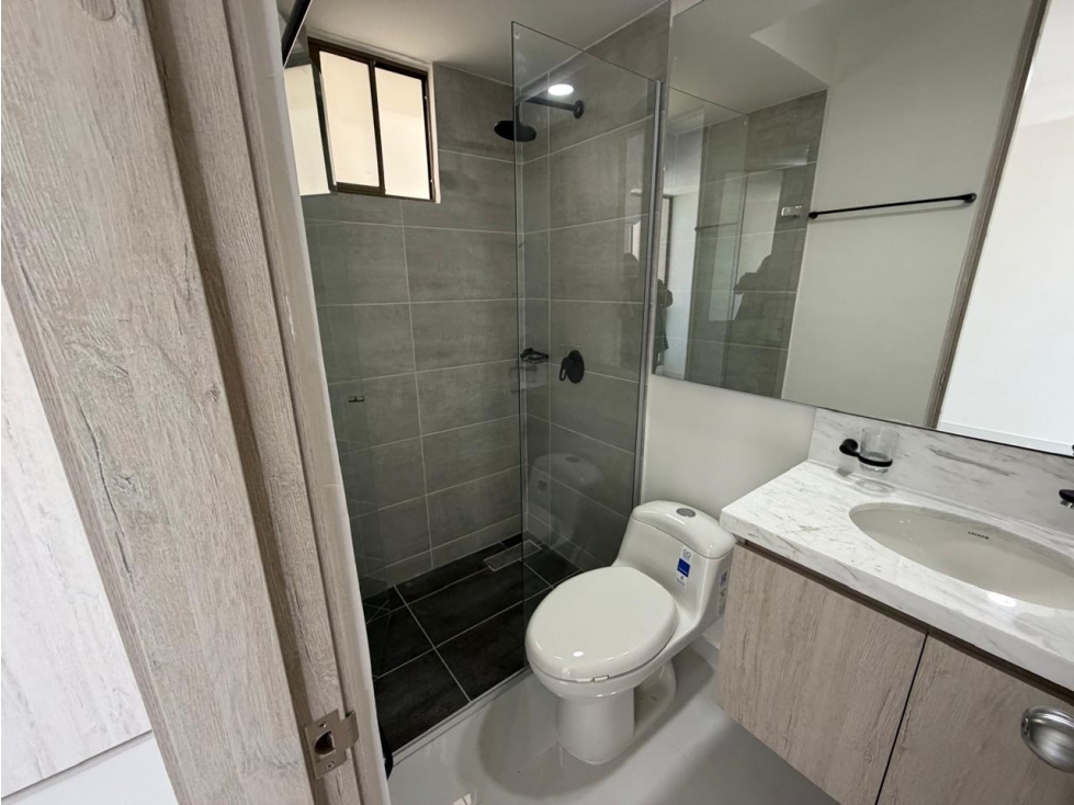 APARTAMENTO EN VENTA O ARRIENDO RIO ALTO PISO ALTO SOMBRA — foto 6