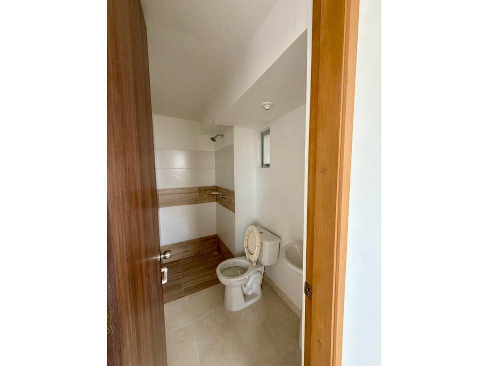 APARTAMENTO EN ARRIENDO MIRAMAR PISO 5 conjunto Firenze — foto 6