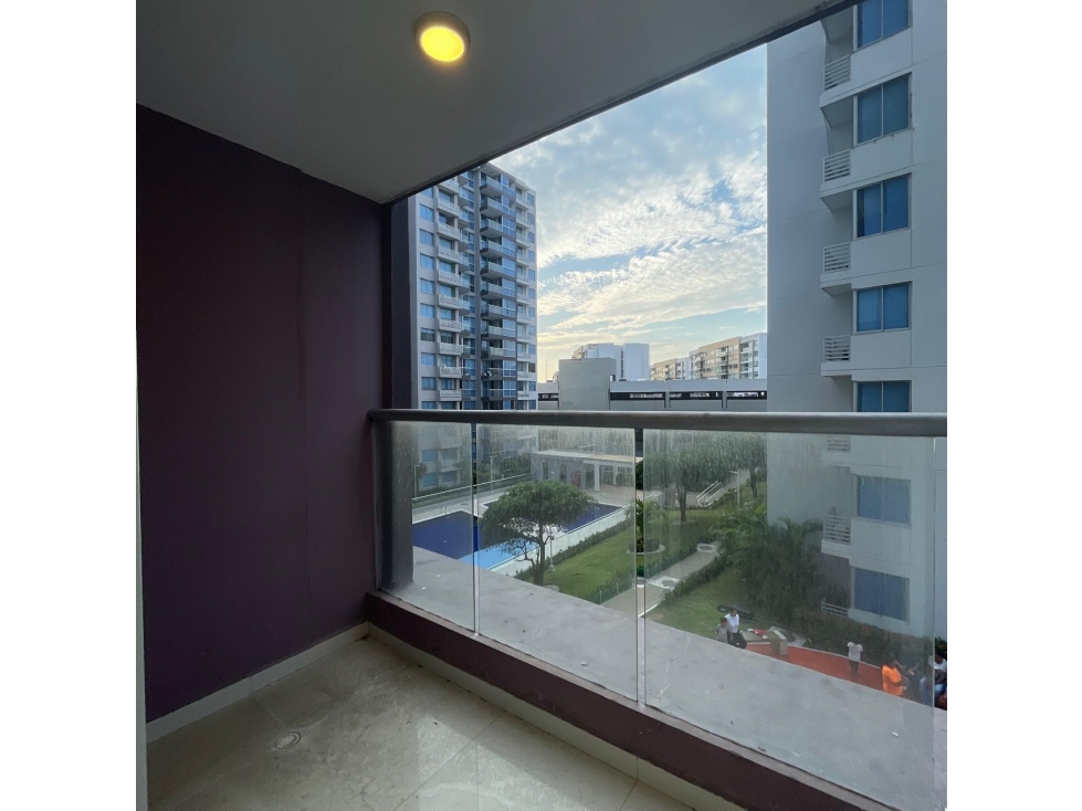 APARTAMENTO EN ARRIENDO MIRAMAR COJ BOLONIA 3 PISO — foto 3