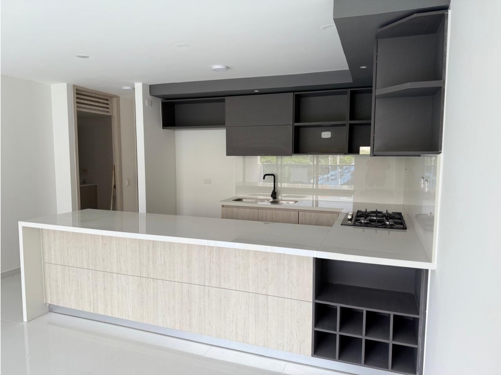 APARTAMENTO EN RENTA RIO ALTO PISO 8