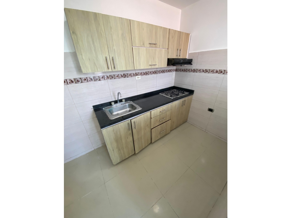 APARTAMENTO EN VENTA SAN JOSE 4 PISO NO ASCENSOR DE OPORTUNIDAD — foto 2