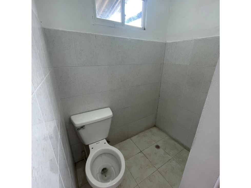 APARTAMENTO UBICADO EN LA CAMPIÑA PISO 5 NO ASCENSOR — foto 5