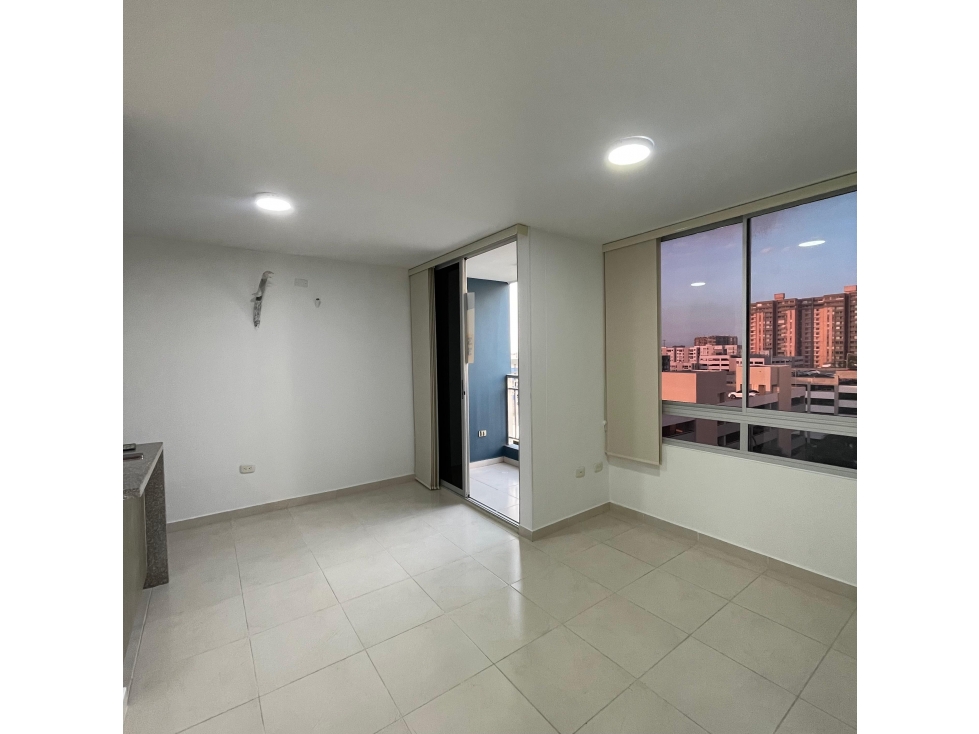 APARTAMENTO EN ARRIENDO PISO 10 CONJUNTO TORINO — foto 5