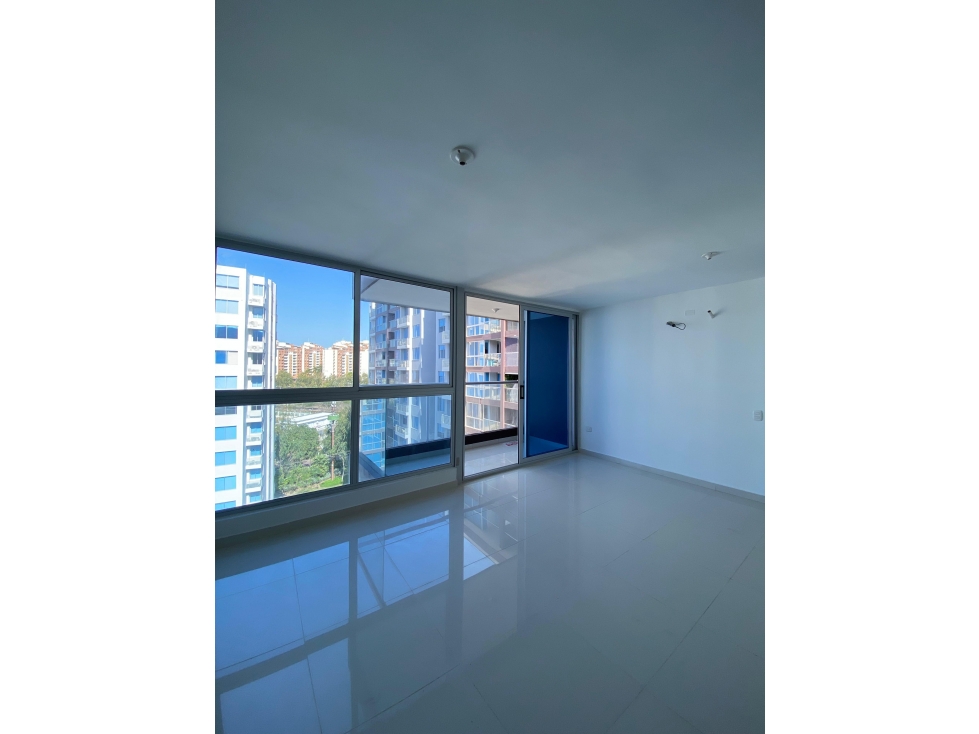 APARTAMENTO EN VENTA MIRAMAR