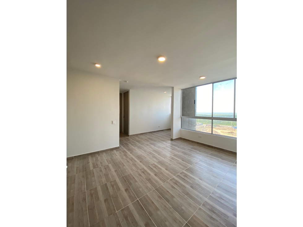 APARTAMENTO EN VENTA MALLORQUIN PISO 8 COJ AMORES — foto 2