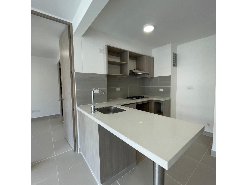 APARTAMENTO EN ARRIENDO PARA ESTRENAR RIO ALTO - 2